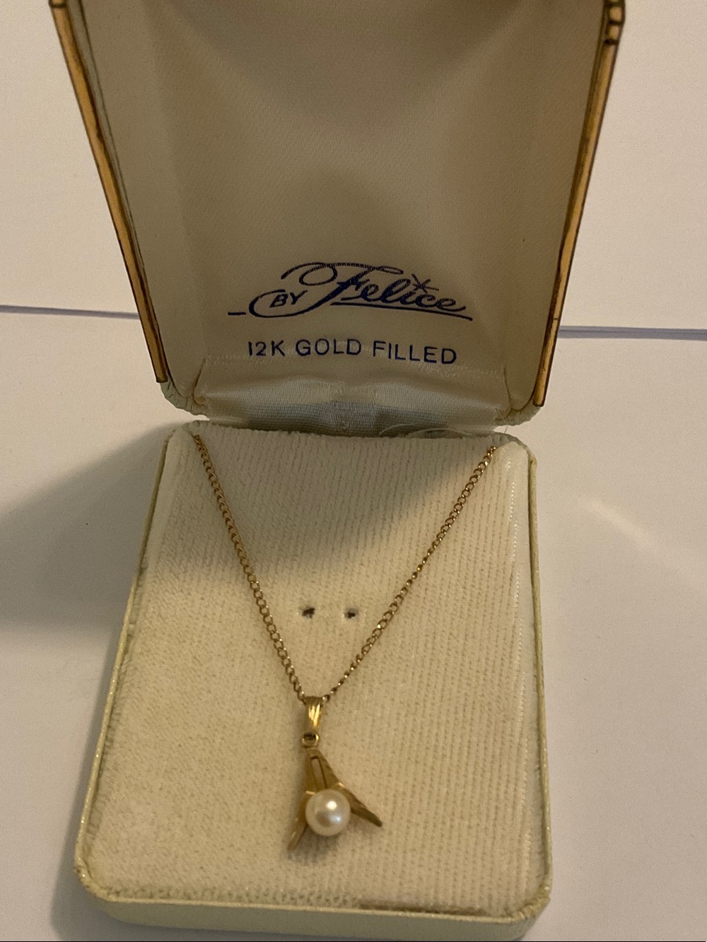 Vintage 12k GF pearl pendant necklace